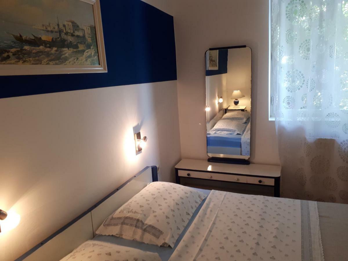 Apartmani Matas Petrcane Exteriör bild