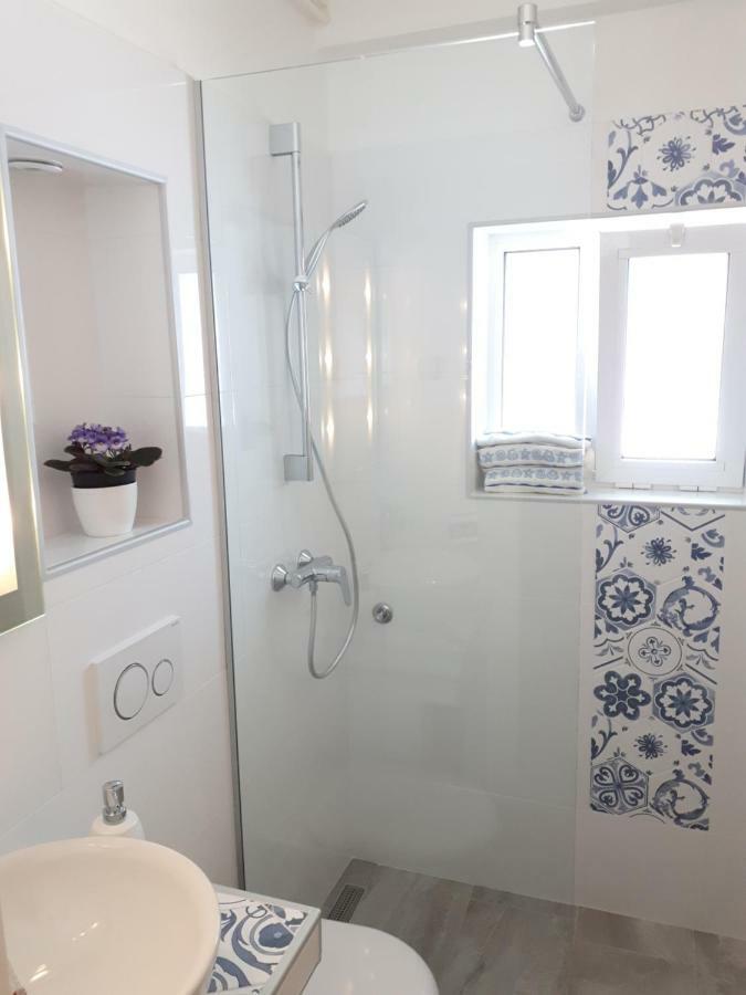 Apartmani Matas Petrcane Exteriör bild
