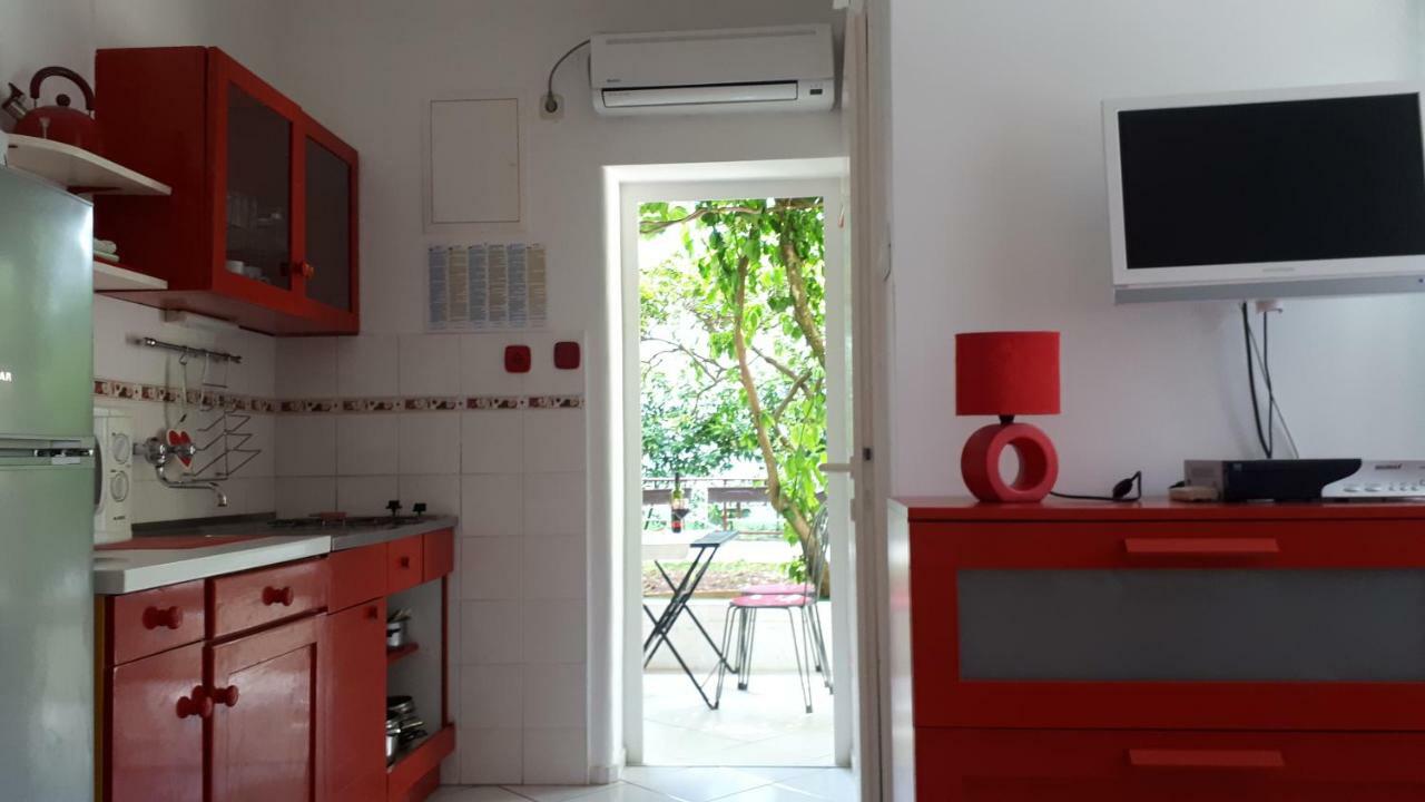 Apartmani Matas Petrcane Exteriör bild