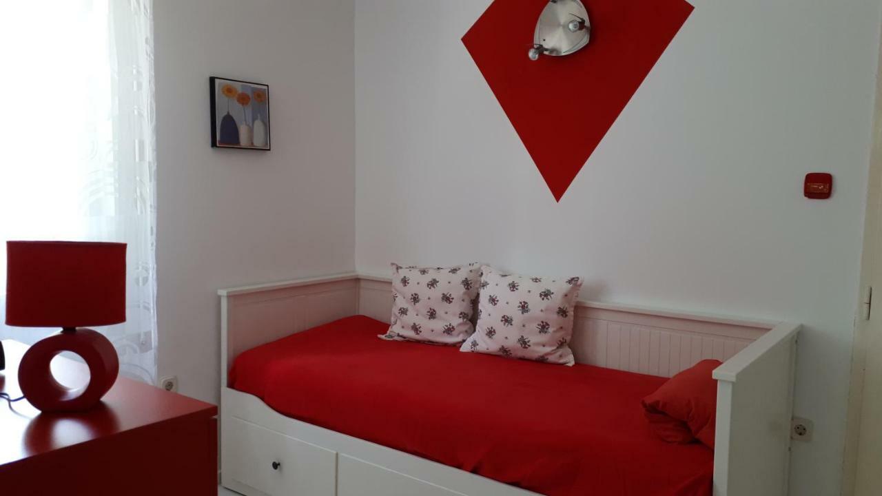 Apartmani Matas Petrcane Exteriör bild