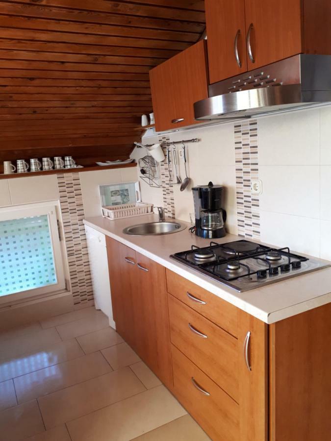 Apartmani Matas Petrcane Exteriör bild