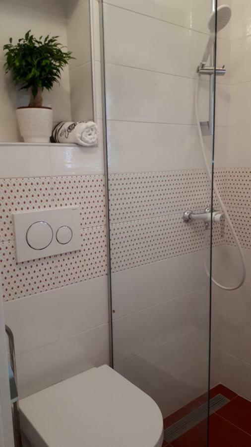 Apartmani Matas Petrcane Exteriör bild
